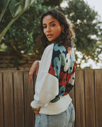 V-neck Sweater white melee with silk back